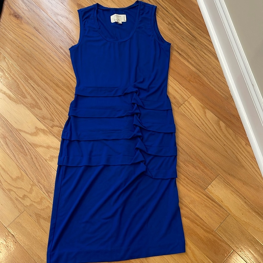 Nicole Miller Artelier Dress.  Women’s size M.  Ruched detail.